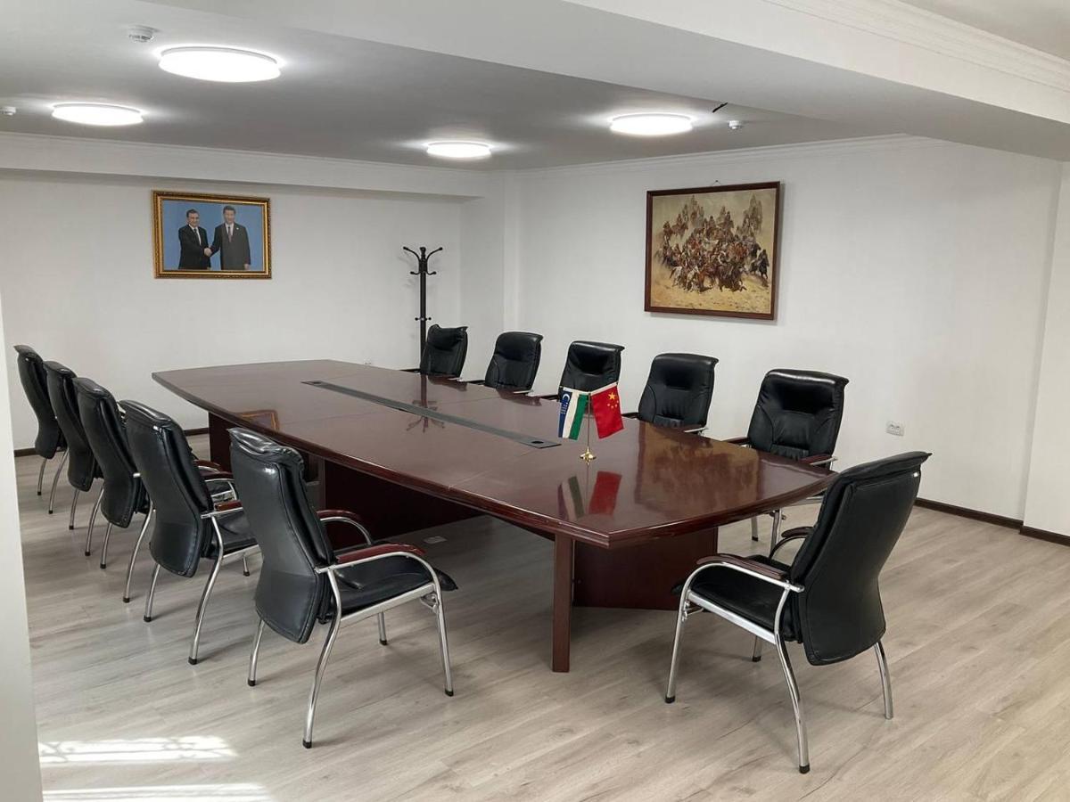 Central Asia Hotel Tasken Kültér fotó