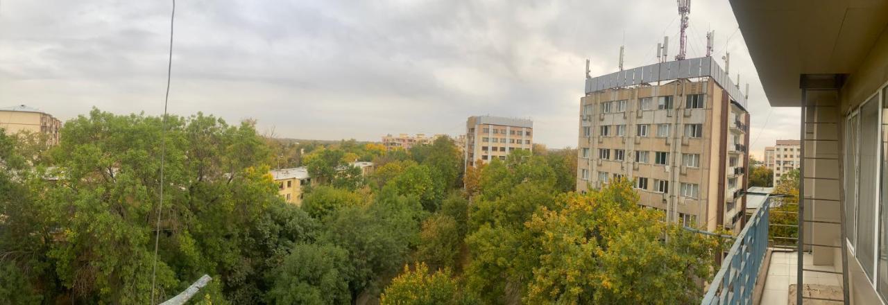 Central Asia Hotel Tasken Kültér fotó